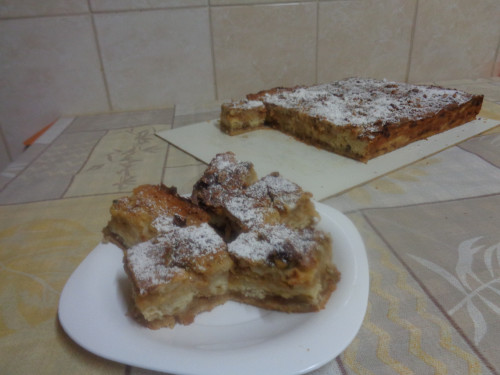 Bolgár 3 bögrés almás  süti